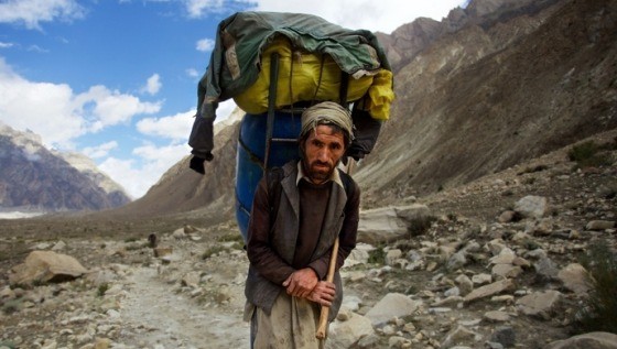 K2 and the invisible footmen (Foto da locandina)