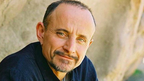 Giuseppe Cederna (Foto dal sito ufficiale)