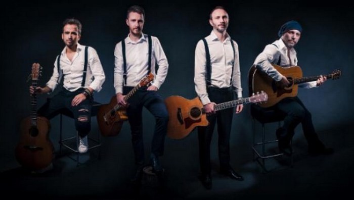 40 Fingers Guitar Quartet
