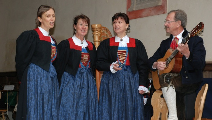 Grödner Frauendreigesang (Foto da sito ufficiale di F.Hermeter)