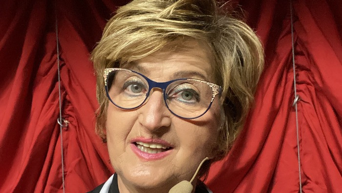 Meio tardi che mai, Loredana Cont (Foto dal sito ufficiale)