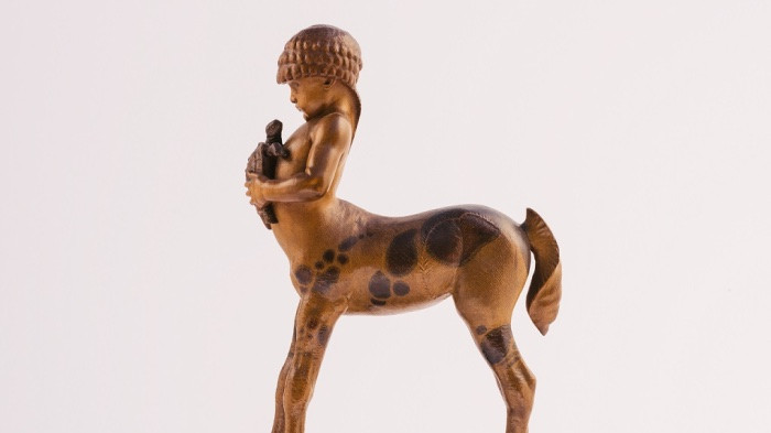 Felice Tosalli, Centauretto, 1924, legno di acero, Collezione Banca Ifis / Particolare