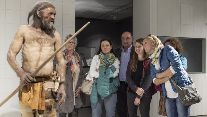 Particolare da locandina (Foto dal sito ufficiale / © Museo Archeologico dell’Alto Adige / flipflop collective)