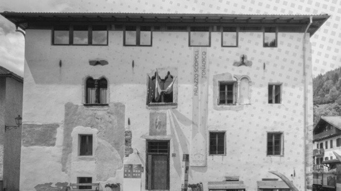 - (Immagine da locandina / particolare)