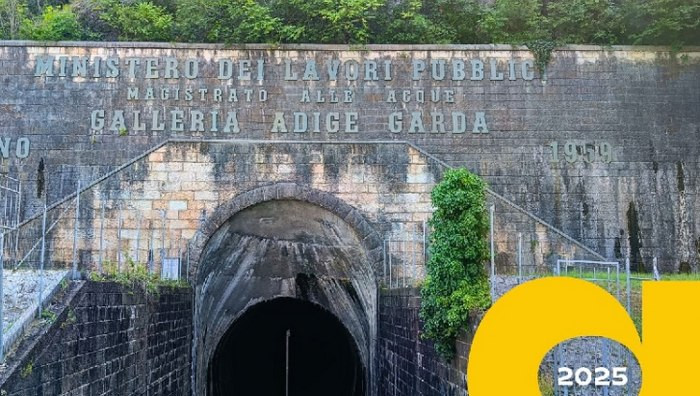 - (Immagine da locandina / particolare)