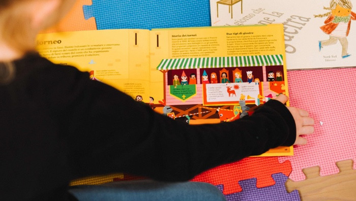 - (Immagine da locandina / particolare)