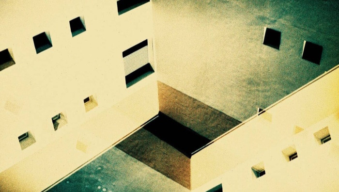 - (Immagine da locandina / particolare)