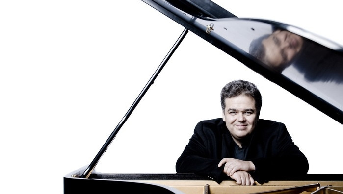 - (Foto dal sito ufficiale / © Marco Borggreve)