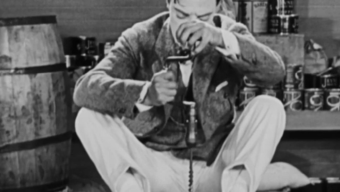 - (Immagine da locandina / particolare)