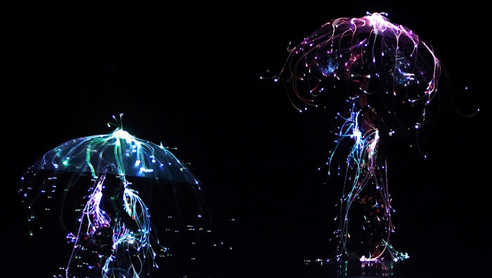 - (Immagine da locandina stagione / Foto Monique)