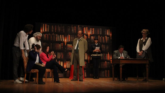 Il commissario improvvisato - Compagnia teatrale “El Mesedò” di Panchià (Foto dal sito ufficiale)