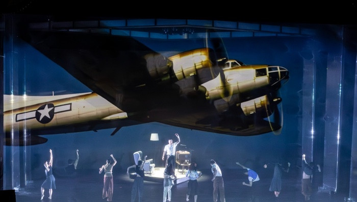 - (Immagine da locandina stagione / Foto di C. Bernard)