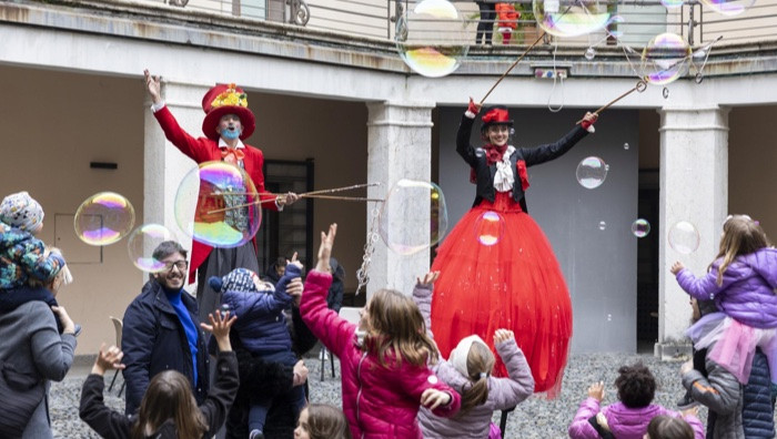 - (Immagine da locandina / particolare)