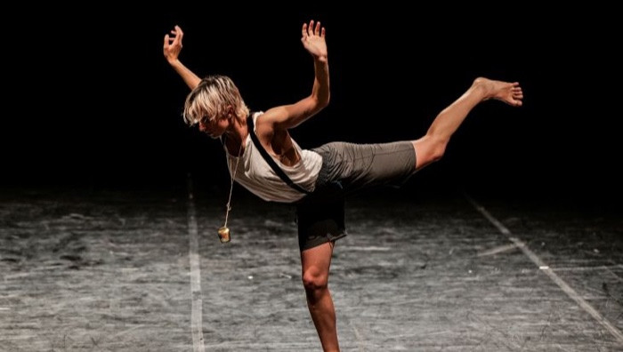 - (Immagine da locandina / particolare)