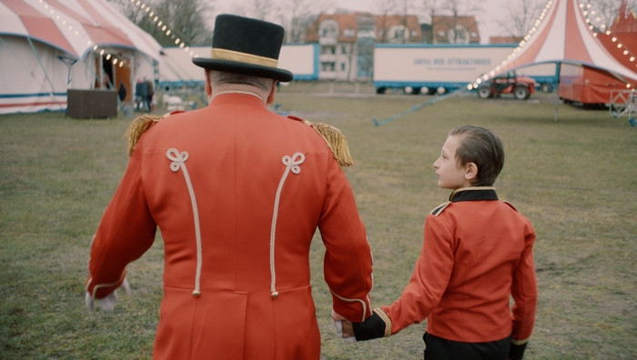 LiLi - Little Lights BFFB39 / ZIRKUSKIND_(c) Flare Film+Julia Lemke