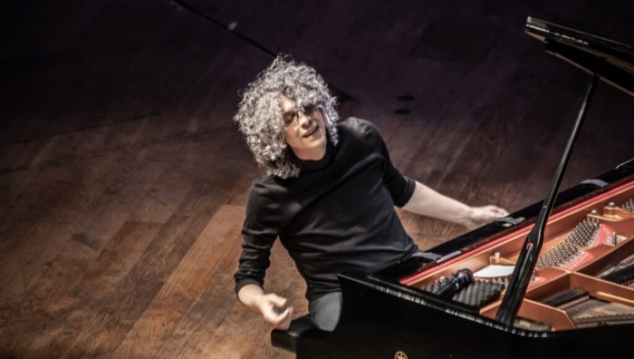 - (Immagine da locandina / particolare)