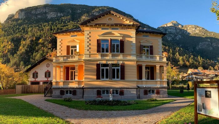 - (Immagine da locandina / particolare)