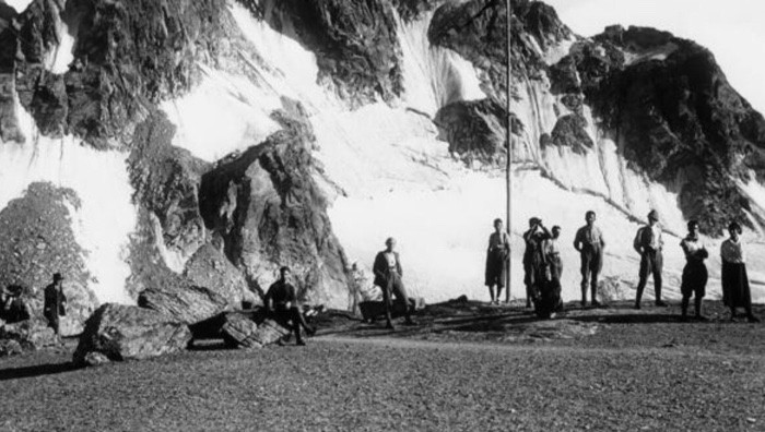 - (Immagine da locandina / particolare)
