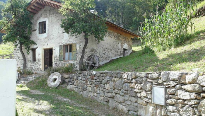 - (Immagine da locandina / particolare)
