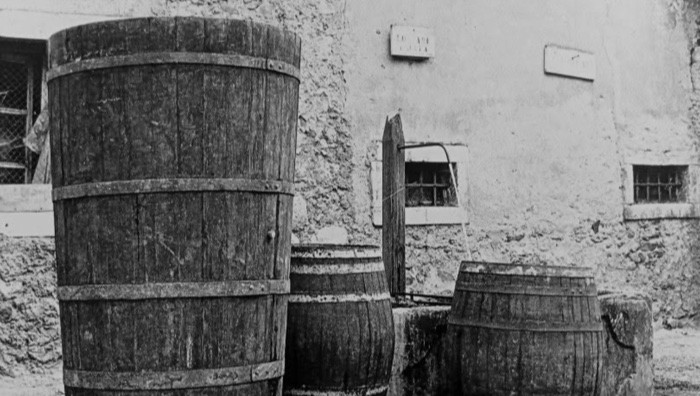 - (Immagine da locandina / particolare)